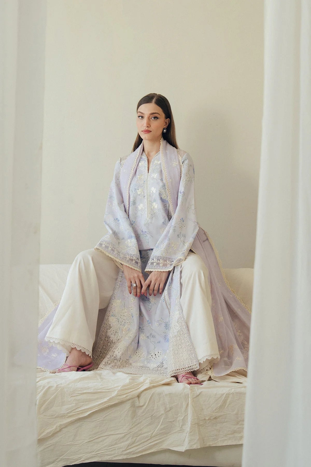 DoveMist | Day Break'26 | AFROZEH