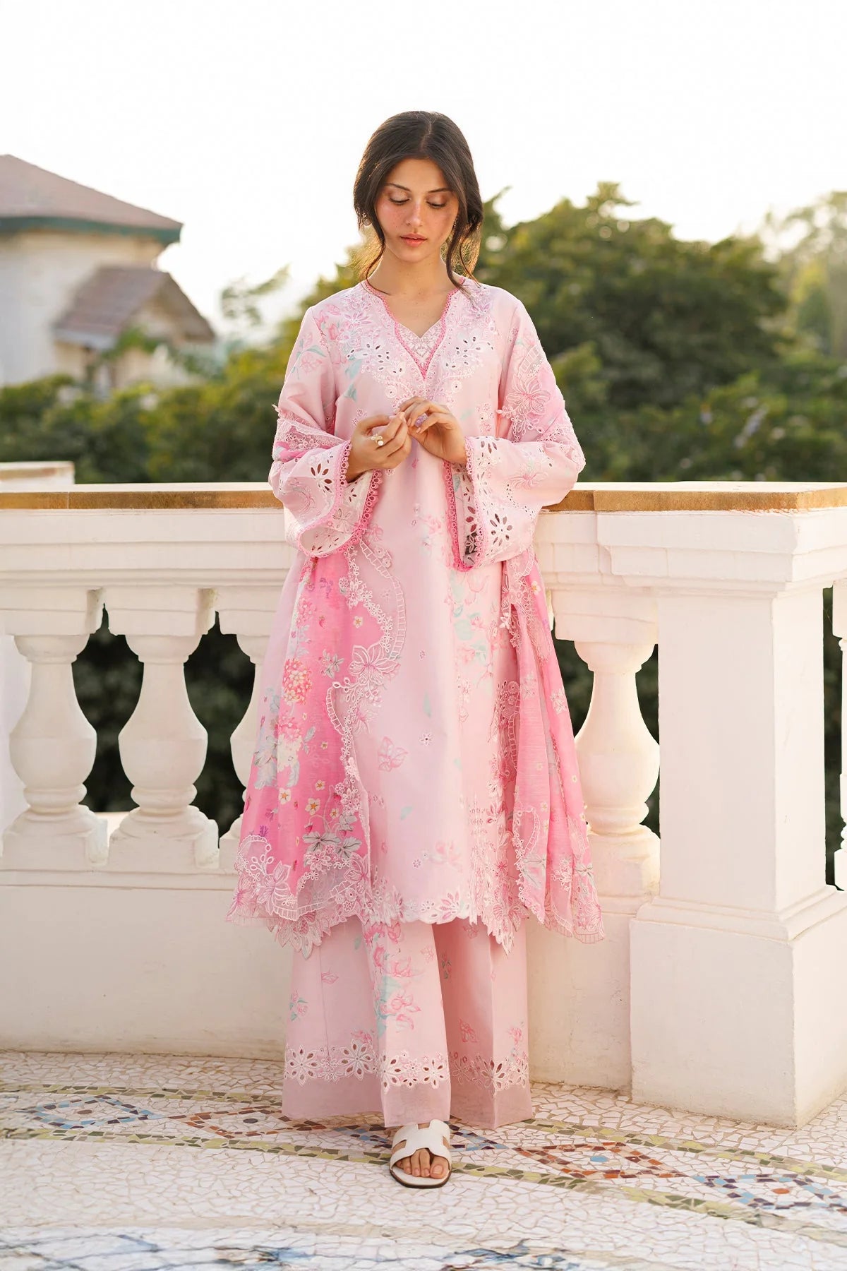 Amoura | Summer Together'26 | AFROZEH